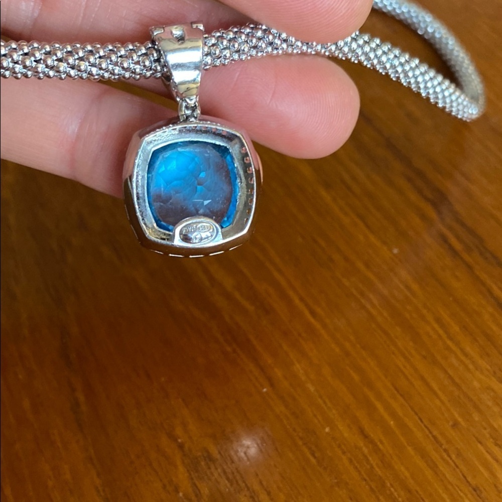 Swiss Blue Topaz, Swiss White Topaz and White Italian Silver Pendant Necklace - Picture 4 of 7